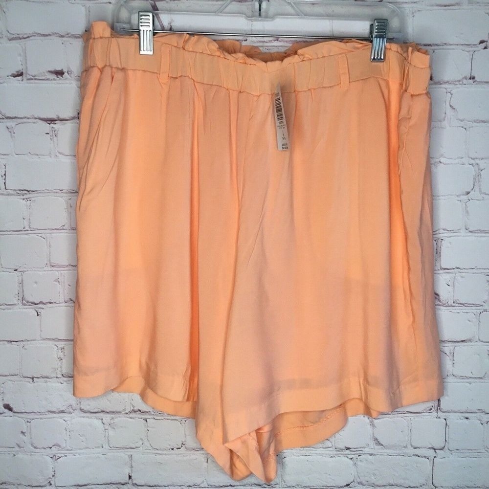 NWT Torrid Peach Chills Pull On Midi Shorts Women 1X China Rayon/Polyester